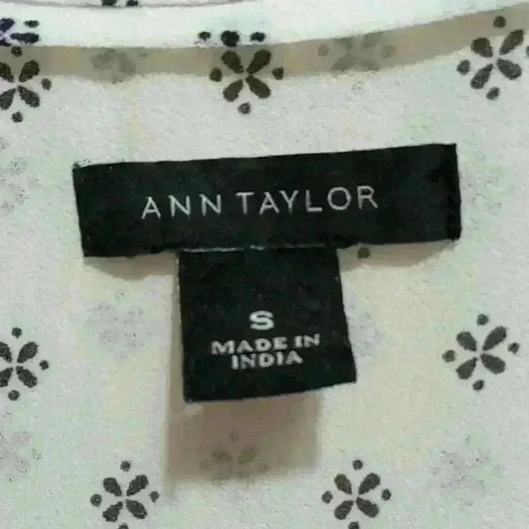 5/$25💮 ANN TAYLOR LOFT💮 sleeveless sheer blouse size SMALL - Picture 5 of 13